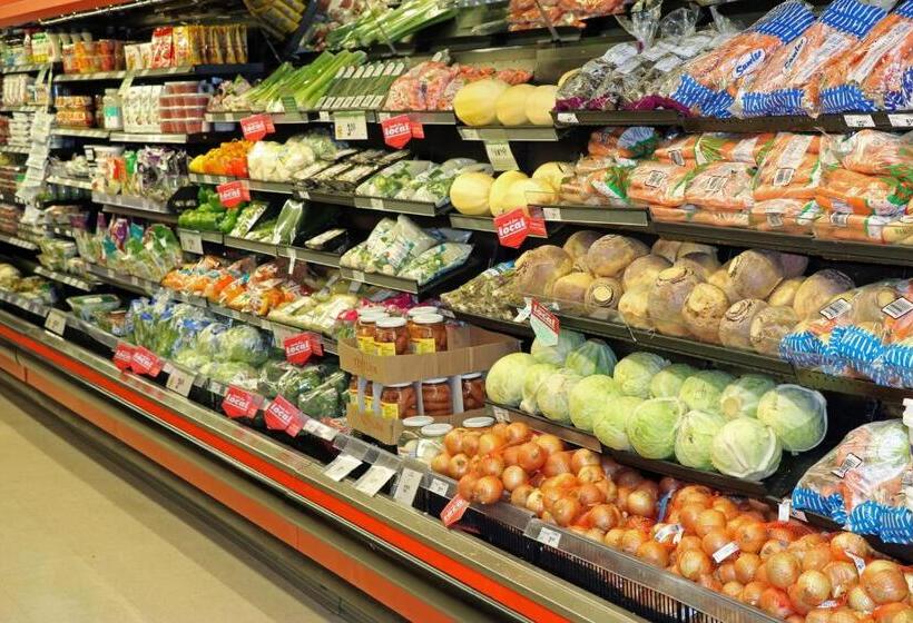 Общежитие The Killick Inn & Suites