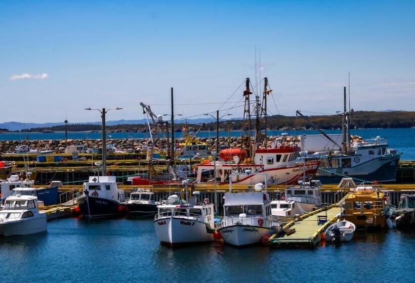 Общежитие The Killick Inn & Suites