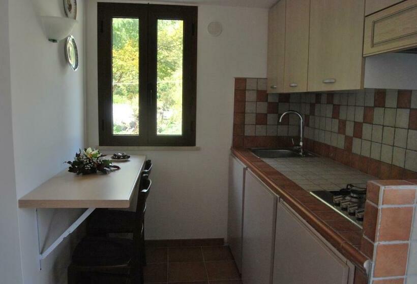 Arzuni B&b
