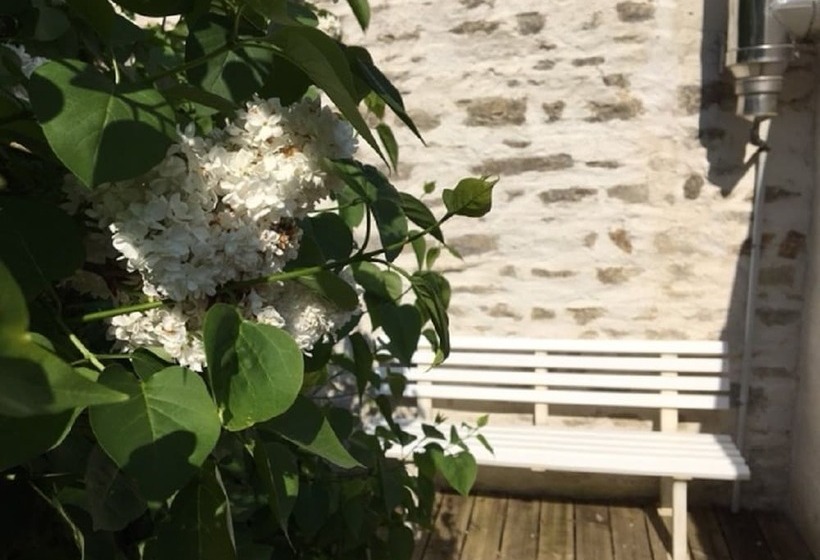 Bed and Breakfast Campagn Art