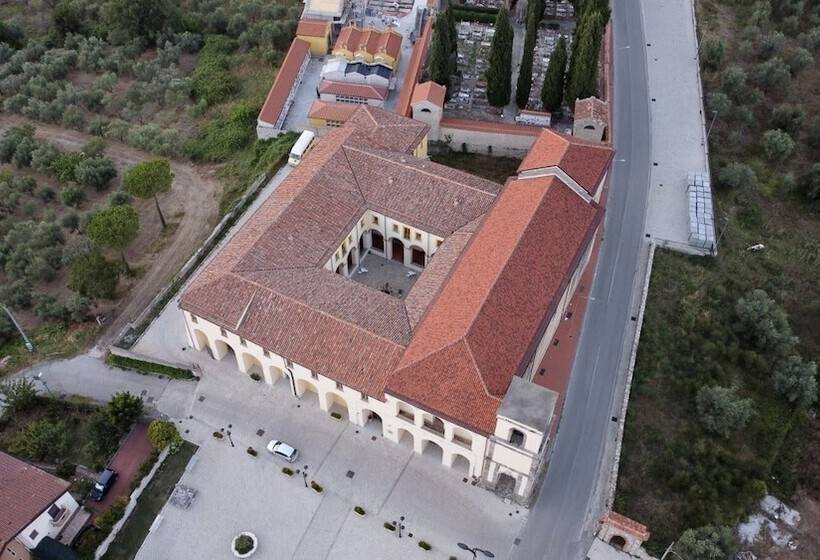 住宿加早餐  Convento Laurino