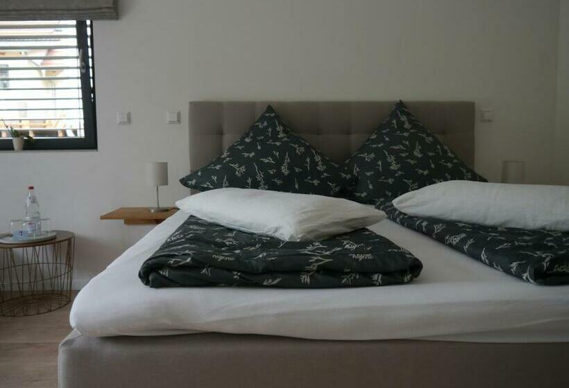 مبيت وإفطار Gästehaus Frieda