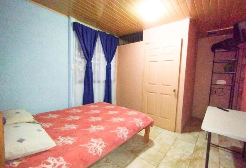 تختخواب و صبحانه Hospedaje Luis & Ana