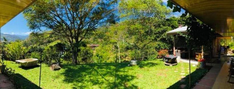 تختخواب و صبحانه Hospedaje Luis & Ana