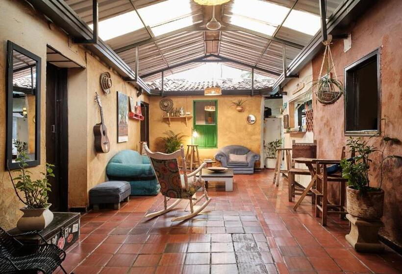 Bed and Breakfast Hostal Colonial De Santander