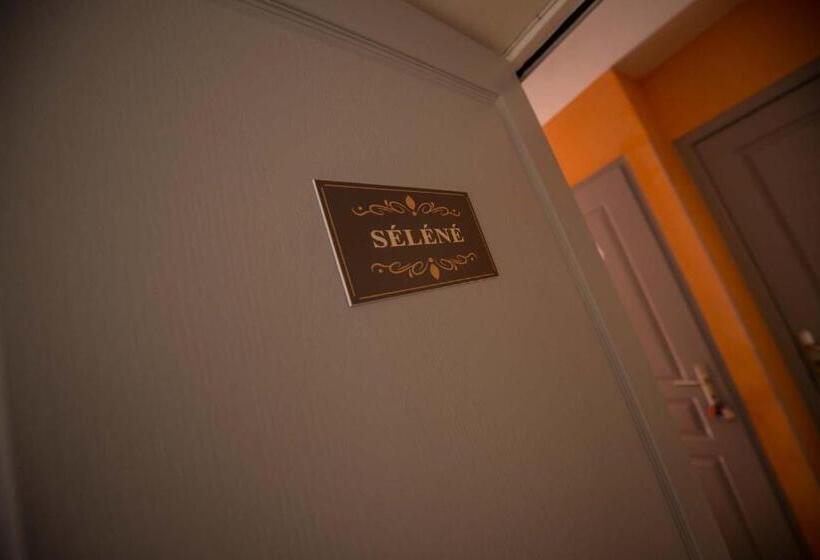 مبيت وإفطار La Demeure De Cybele   Chambres D Hôtes En Drôme Provençale