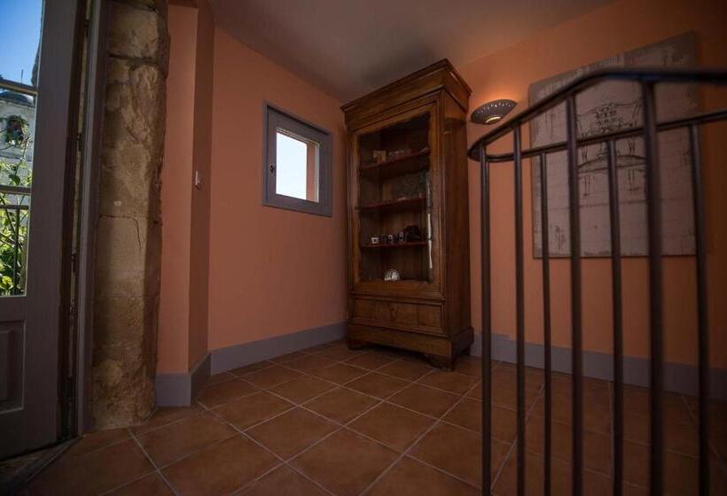 مبيت وإفطار La Demeure De Cybele   Chambres D Hôtes En Drôme Provençale