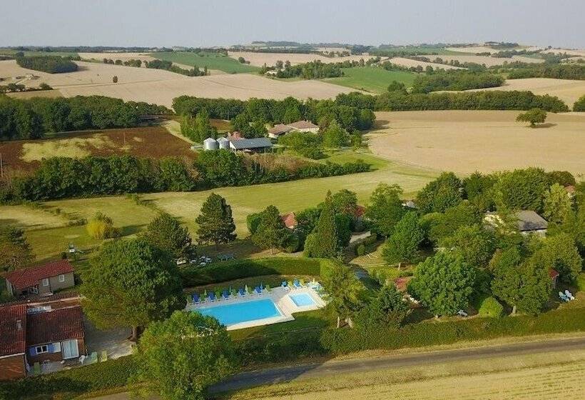 Bed and Breakfast La Roulotte Des Mousquetaires