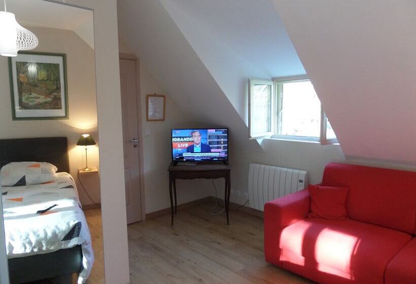 민박 Moulin De La Planche