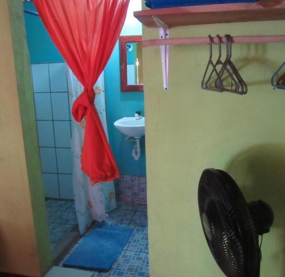 צימר Rosa's Lake Cabins