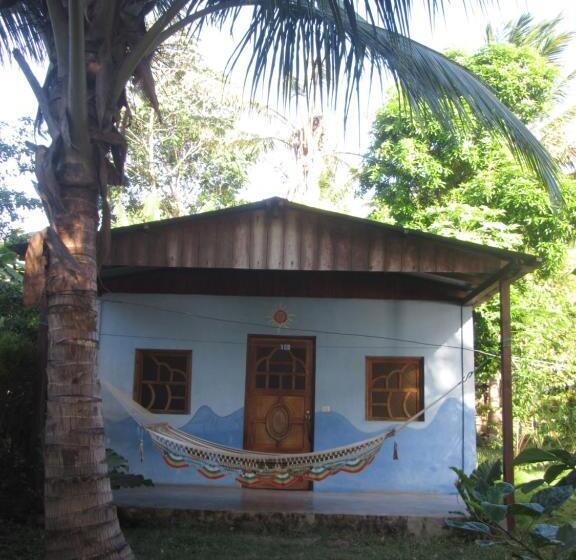 צימר Rosa's Lake Cabins