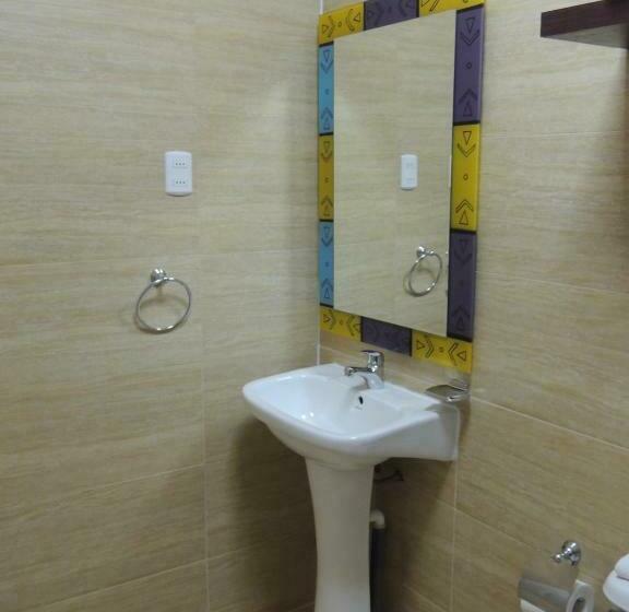 Отель Barba Lá