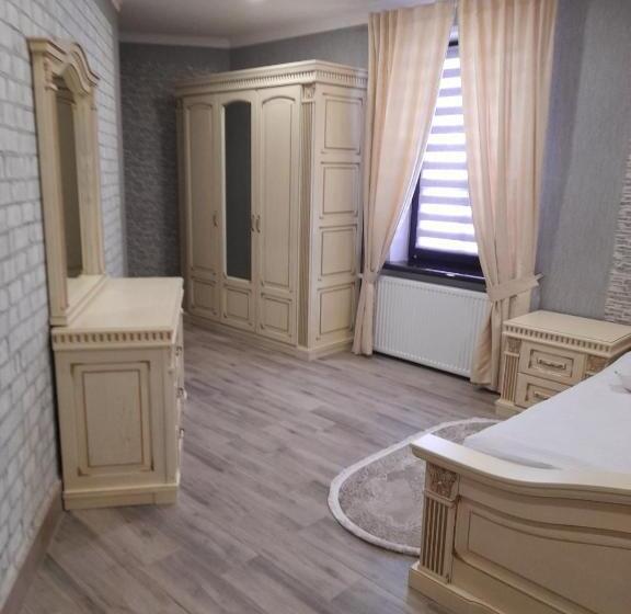 Отель Berloga Pylypets