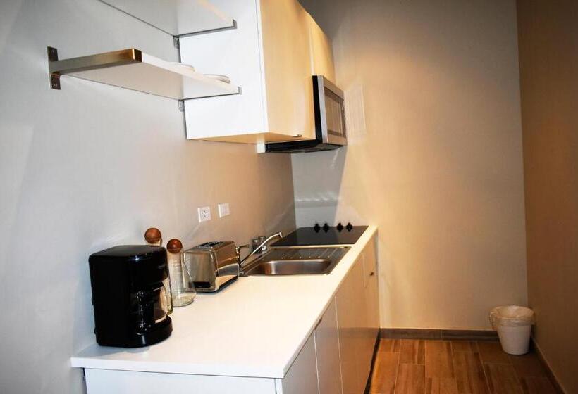 فندق California Comfort & Suites