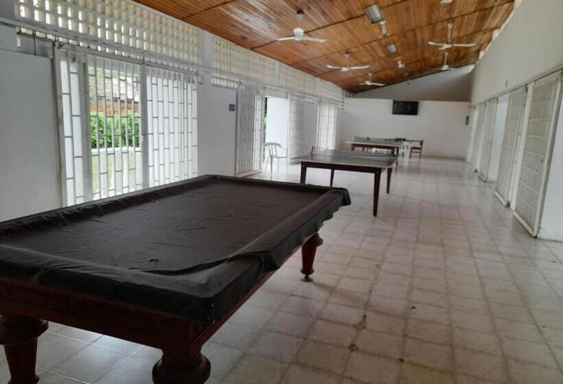 فندق Campestre Cenvaturs