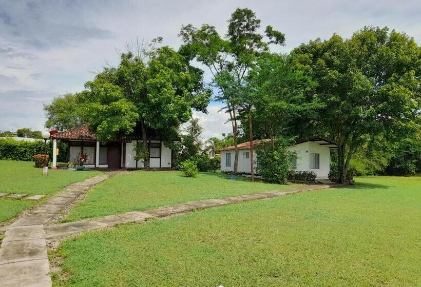 فندق Campestre Cenvaturs