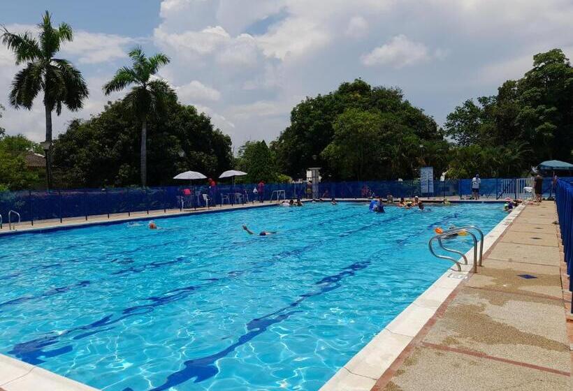 فندق Campestre Cenvaturs