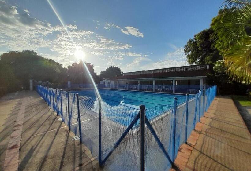 فندق Campestre Cenvaturs