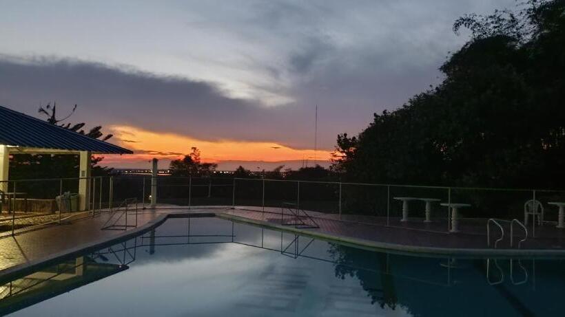 Отель Campestre Luna Roja