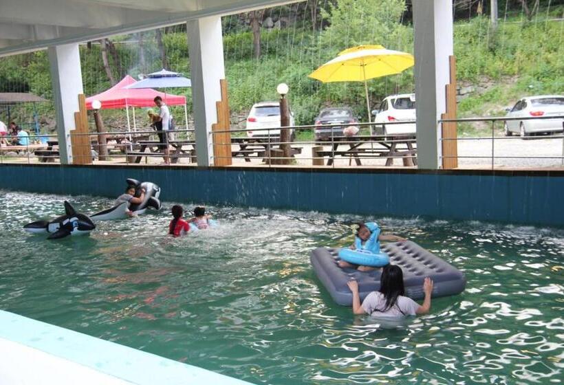 Отель Green Valley