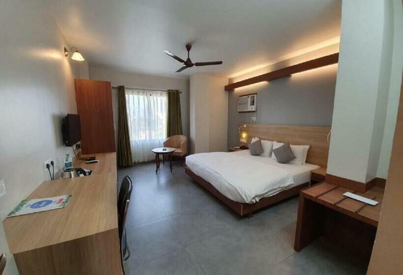 酒店 Gulmohar Grand