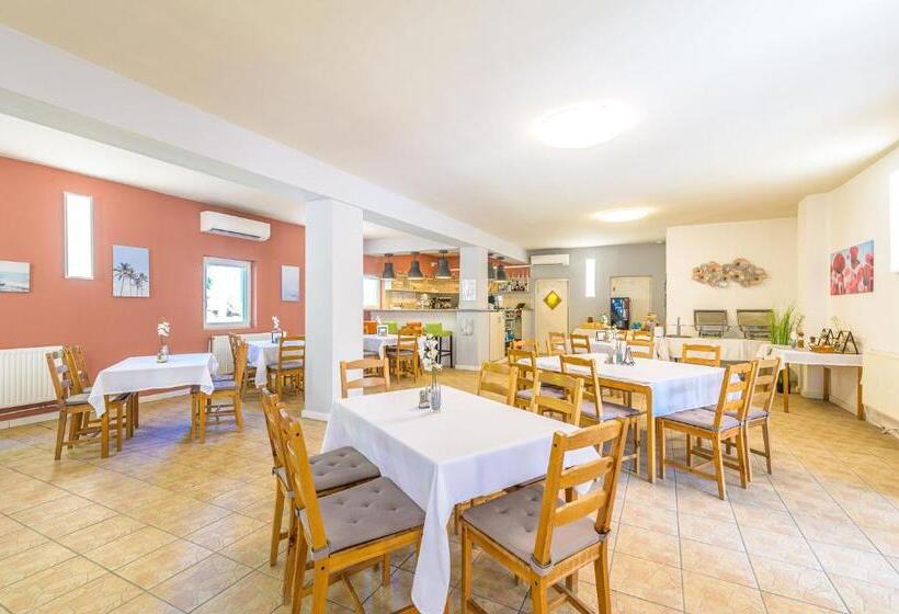 فندق Herczeg Udvarház Poroszló