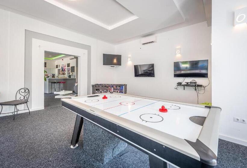 فندق Herczeg Udvarház Poroszló