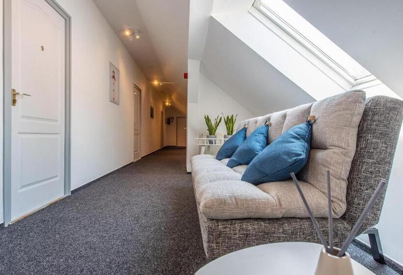 ホテル Herczeg Udvarház Poroszló