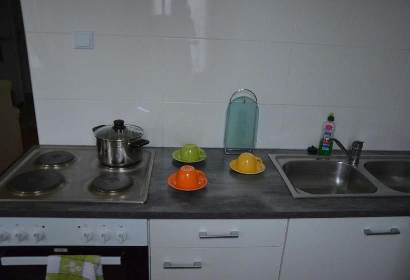 Отель Lekoma Pension