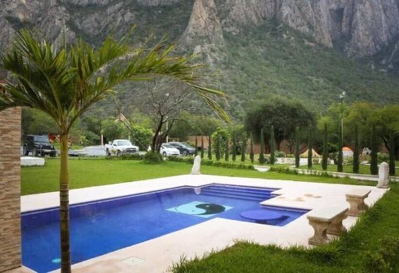 Vista Potrero Hotel, Camping & Events