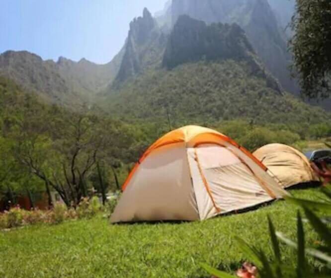 Vista Potrero Hotel, Camping & Events