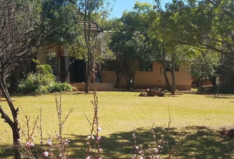 호텔 Leribisi Lodge