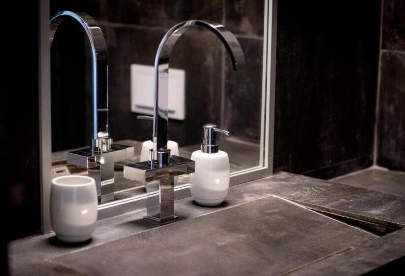 호텔 Living In Delta   Casa De Vacanta