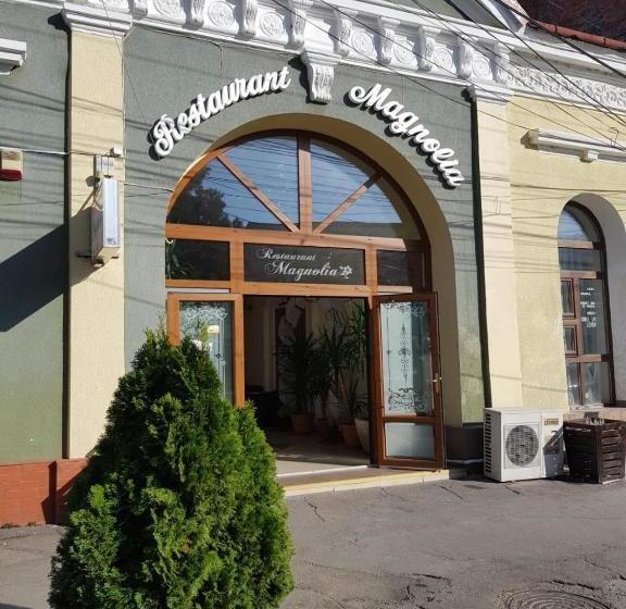 Отель Magnolia