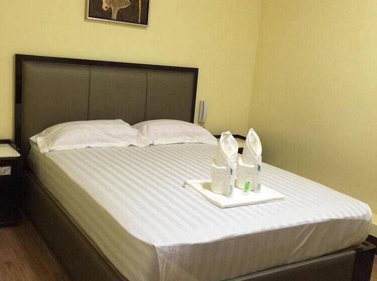 Meaco Royal Hotel   Plaridel