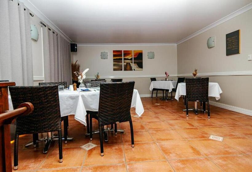 בית מלון כפרי Mundubbera Billabong Motor Inn