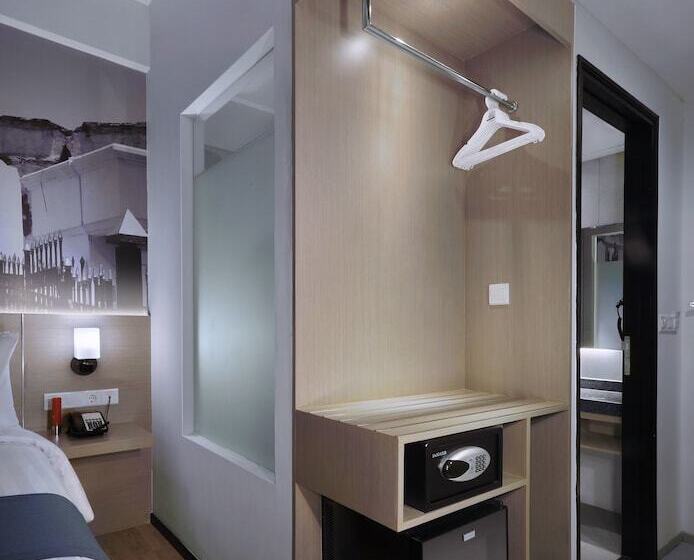 酒店 Neo+waru Sidoarjo By Aston