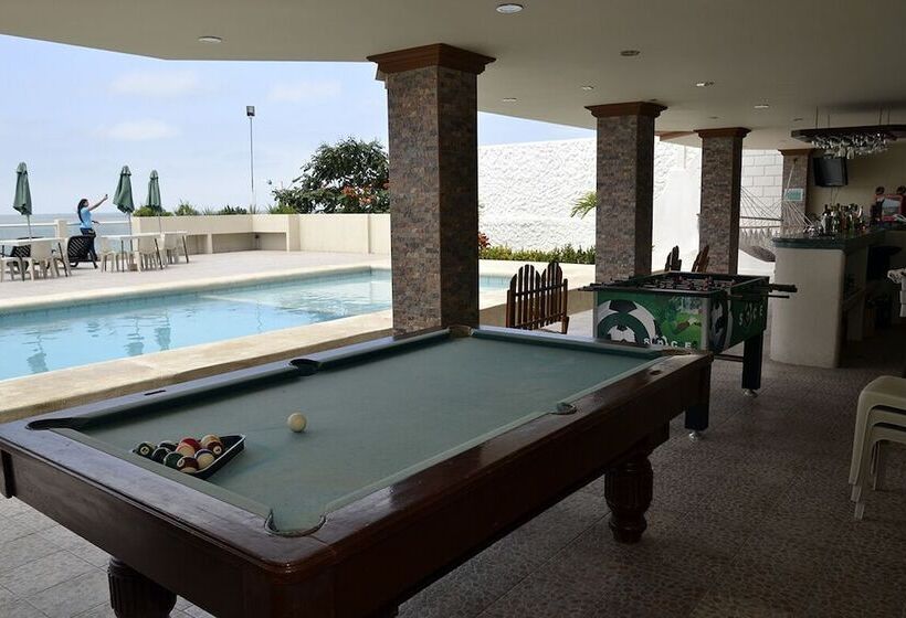 ホテル Paradise Beach