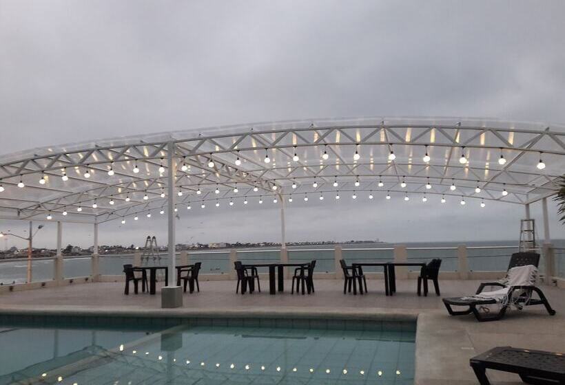 ホテル Paradise Beach