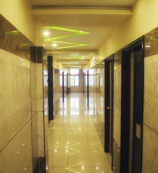 בית מלון כפרי Royal Inn