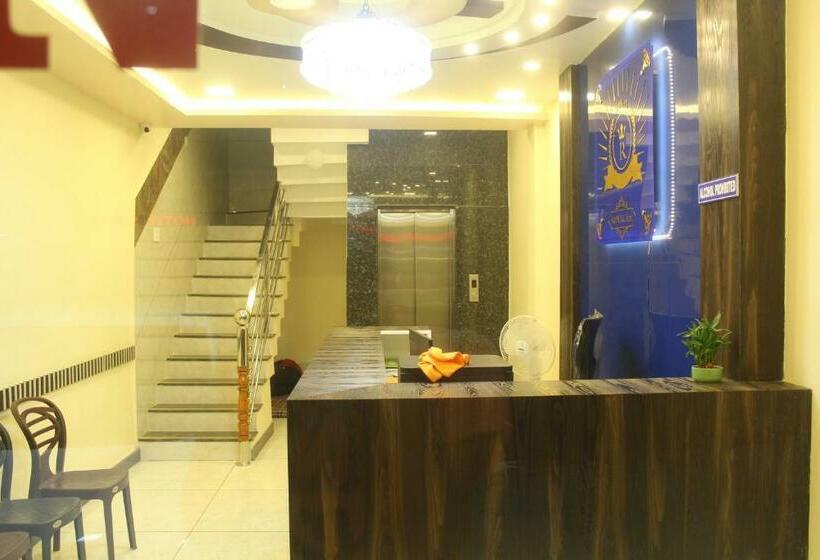 בית מלון כפרי Royal Inn