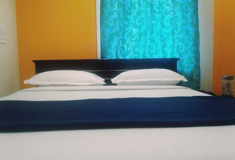 בית מלון כפרי Royal Inn