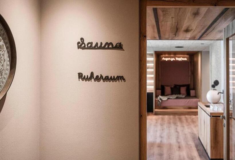 בית מלון כפרי Rösslwirt