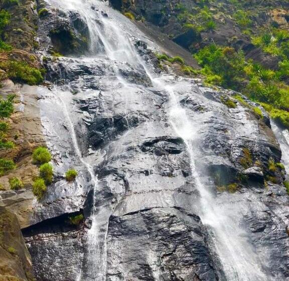 Отель Sennya Resorts