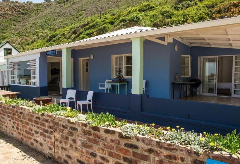 Отель Silver Spray Beach Accommodation