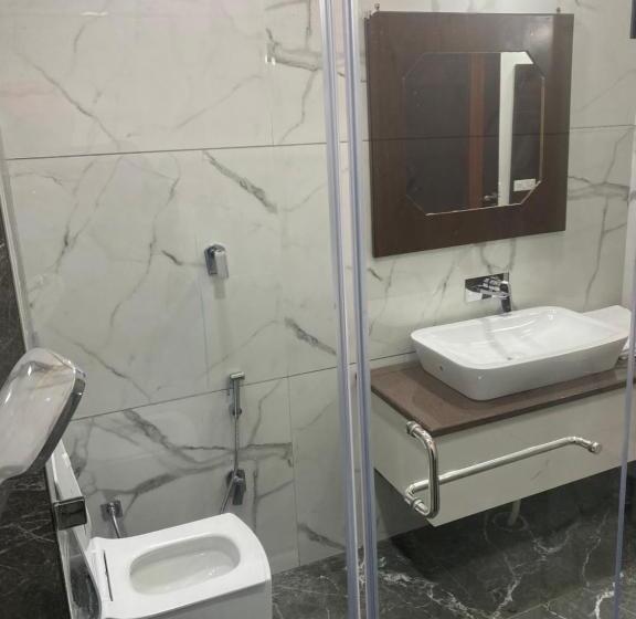 Hotel Temple View Inn