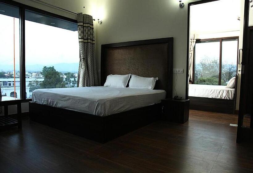 Hotel Temple View Inn