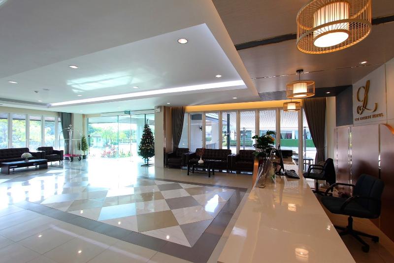 Отель The Leisure