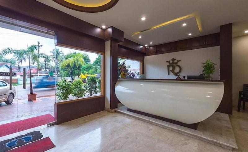 בית מלון כפרי The Royal Oak