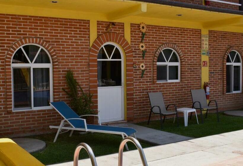 ホテル Y Cabañas Quinta Los Cipreses